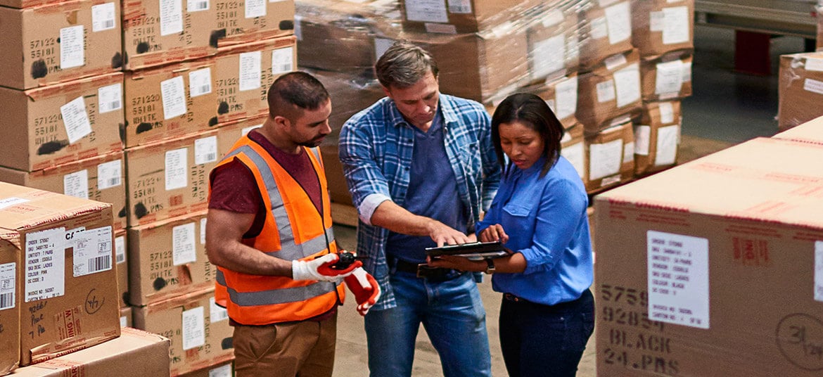 people in warehouse considering days inventory outstanding